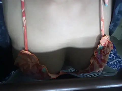 Snapshot of Kinjal_patel01 chatting on January 13, 2026, 9:46 am Kinjal patel01 online show from January 13, 2026, 9:46 am