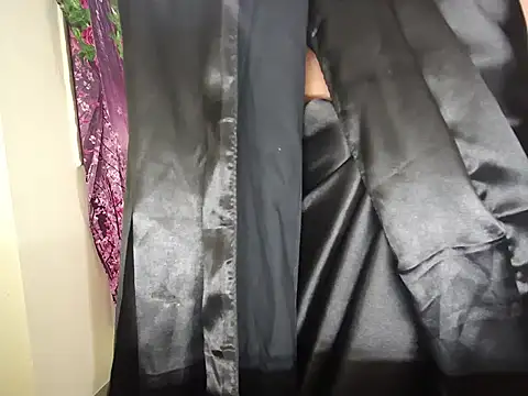 Snapshot of Kinjal_patel01 chatting on January 19, 2026, 6:50 am Kinjal patel01 online show from January 19, 2026, 6:50 am