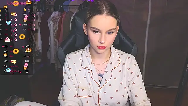 Snapshot of doll_barbieee chatting on November 26, 2025, 3:12 pm doll barbieee online show from November 26, 2025, 3:12 pm