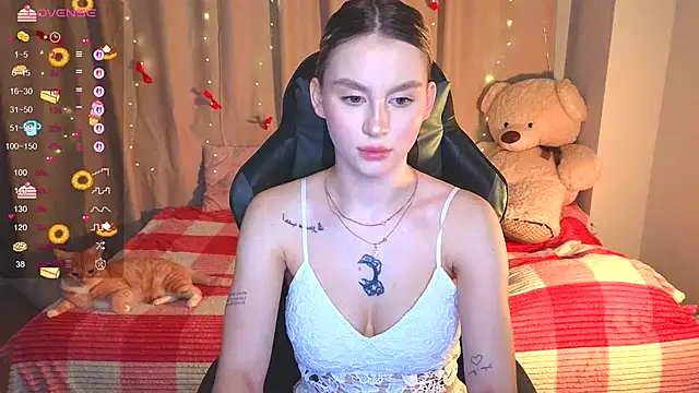 Snapshot of doll_barbieee chatting on December 4, 2025, 6:51 pm doll barbieee online show from December 4, 2025, 6:51 pm