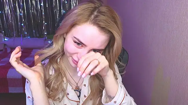 Snapshot of doll_barbieee chatting on January 30, 2025, 6:13 am doll barbieee online show from January 30, 2025, 6:13 am