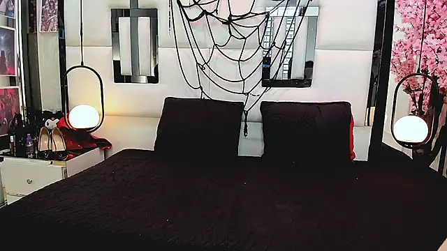 alixxon1 online show from July 12, 2026, 4:08 pm