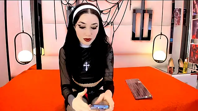 alixxon1 online show from November 30, 2025, 4:08 pm