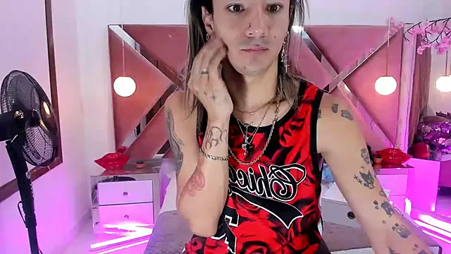 Snapshot of georgie_latin99 chatting on September 12, 2025, 2:17 pm georgie latin99 online show from September 12, 2025, 2:17 pm