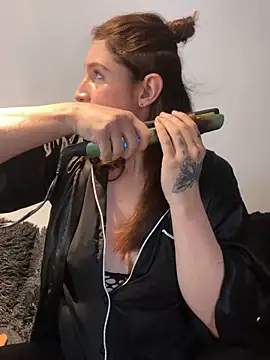 kamel-ayesha online show from December 1, 2025, 5:47 pm