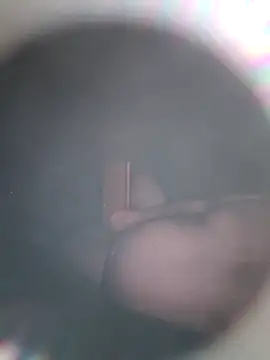 Macanxxx online show from December 16, 2025, 4:11 pm