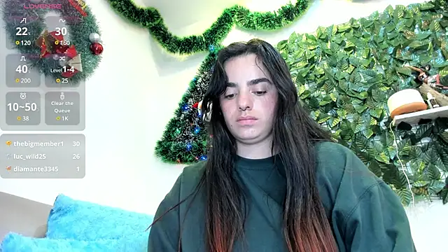 Snapshot of Valery_vxl4 chatting on December 3, 2024, 3:39 pm Valery vxl4 online show from December 3, 2024, 3:39 pm