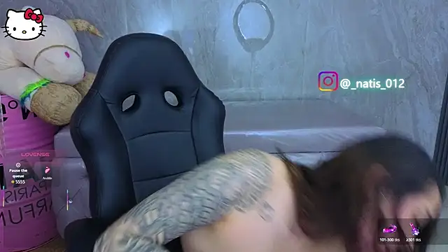 Snapshot of merloth_sub chatting on February 11, 2026, 8:09 pm merloth sub online show from February 11, 2026, 8:09 pm