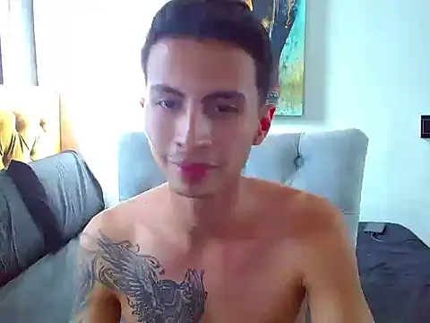 Velk hot online show from February 6, 2026, 7:21 pm