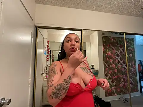 GoddessNih online show from January 14, 2026, 12:47 am