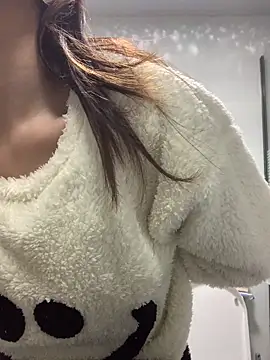 Snapshot of Aimeil chatting on March 27, 2026, 3:13 pm Aimeil online show from March 27, 2026, 3:13 pm