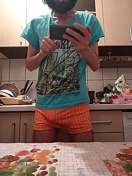 Snapshot of vulpe8400 chatting on October 1, 2025, 6:12 pm vulpe8400 online show from October 1, 2025, 6:12 pm