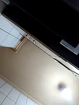 Snapshot of vulpe8400 chatting on March 8, 2025, 6:37 pm vulpe8400 online show from March 8, 2025, 6:37 pm