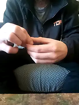 leloupblanc5304 online show from March 2, 2025, 2:36 pm