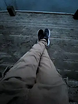 leloupblanc5304 online show from February 20, 2025, 5:52 pm