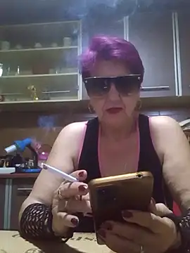 Snapshot of Ely_Elenita chatting on March 29, 2026, 6:59 am Ely Elenita online show from March 29, 2026, 6:59 am