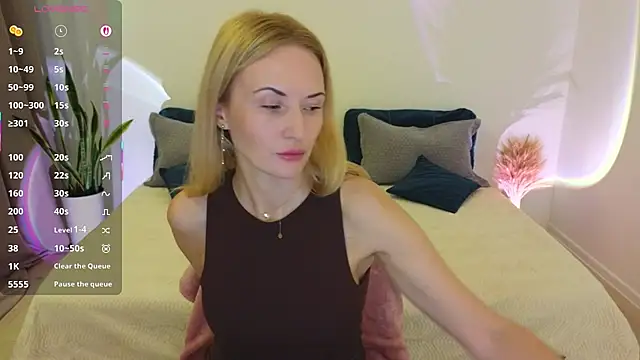 Snapshot of AlisssaRose chatting on December 5, 2025, 9:23 pm AlisssaRose online show from December 5, 2025, 9:23 pm