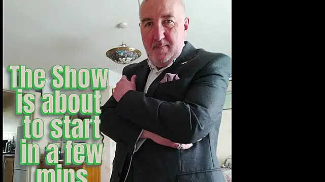 Adamdaddybear online show from March 10, 2026, 1:26 pm