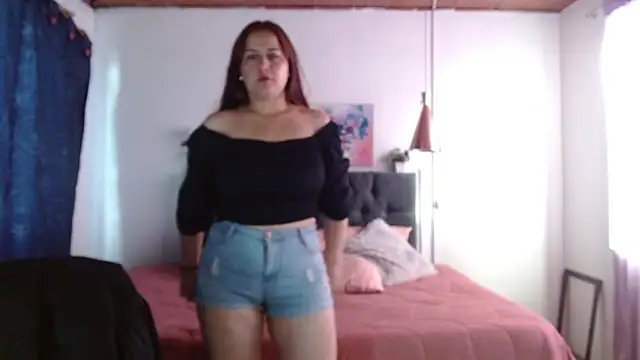 Snapshot of Amelidijon_ chatting on December 20, 2024, 1:54 pm Amelidijon online show from December 20, 2024, 1:54 pm