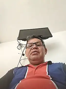 Snapshot of catatunboculion chatting on October 9, 2025, 2:17 pm catatunboculion online show from October 9, 2025, 2:17 pm