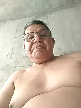 catatunboculion online show from May 12, 2026, 9:32 pm