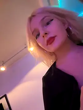 XMelissaX online show from September 25, 2025, 8:04 pm