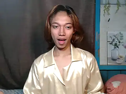 Snapshot of imtwinky chatting on October 29, 2025, 5:06 am imtwinky online show from October 29, 2025, 5:06 am