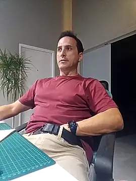 Lucas   81 online show from November 5, 2025, 7:28 pm