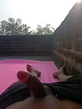 Snapshot of Tanker_95 chatting on December 26, 2024, 2:55 am Tanker 95 online show from December 26, 2024, 2:55 am