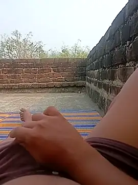 Snapshot of Tanker_95 chatting on February 19, 2025, 9:06 am Tanker 95 online show from February 19, 2025, 9:06 am