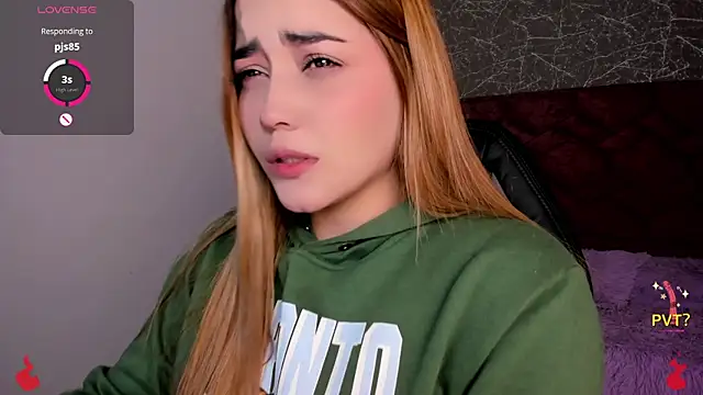 Snapshot of Lucia_star__ chatting on January 30, 2025, 7:26 pm Lucia star   online show from January 30, 2025, 7:26 pm