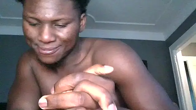 Snapshot of Festivitiesking1 chatting on October 9, 2025, 12:28 pm Festivitiesking1 online show from October 9, 2025, 12:28 pm