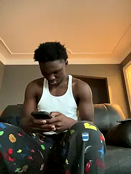 Snapshot of Festivitiesking1 chatting on November 6, 2025, 12:31 pm Festivitiesking1 online show from November 6, 2025, 12:31 pm