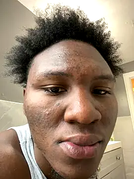 Snapshot of Festivitiesking1 chatting on November 7, 2025, 2:54 pm Festivitiesking1 online show from November 7, 2025, 2:54 pm