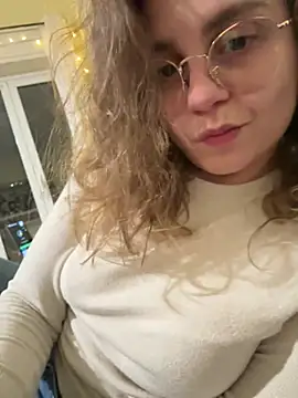 ItalianiMuli online show from January 8, 2025, 10:27 pm