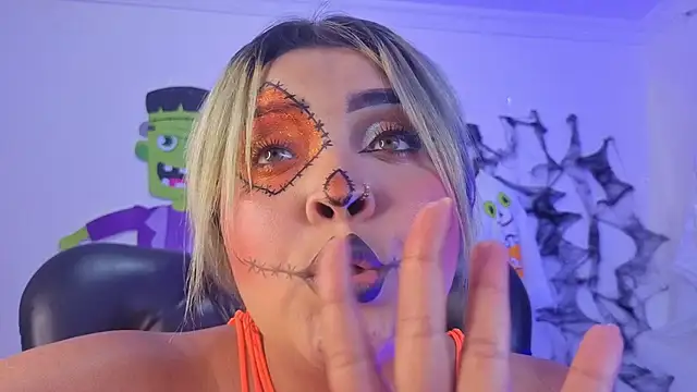 Agatha humidity online show from October 18, 2025, 5:09 am