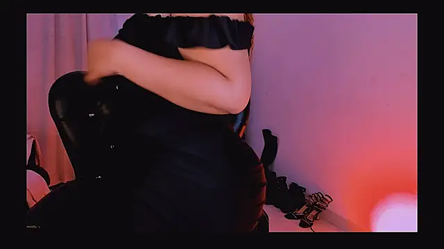 Agatha humidity online show from March 13, 2025, 8:32 pm