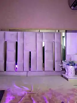 LaurennTyler online show from December 18, 2024, 11:51 pm