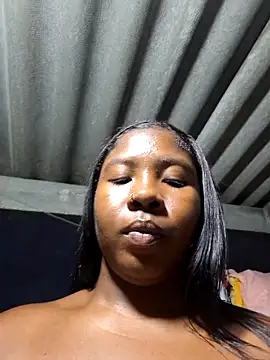 LaurennTyler online show from February 1, 2025, 11:37 pm