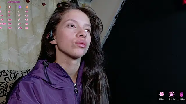 sweetdam12 online show from November 22, 2025, 9:13 pm