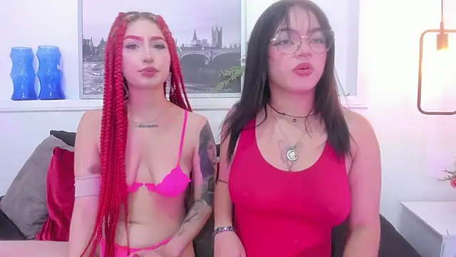 Snapshot of Mia_Mallkova1 chatting on December 9, 2024, 9:37 pm Mia Mallkova1 online show from December 9, 2024, 9:37 pm