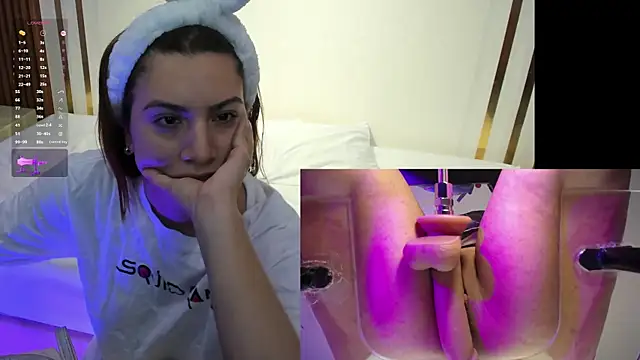 CamilaVegas  online show from December 5, 2025, 2:26 pm