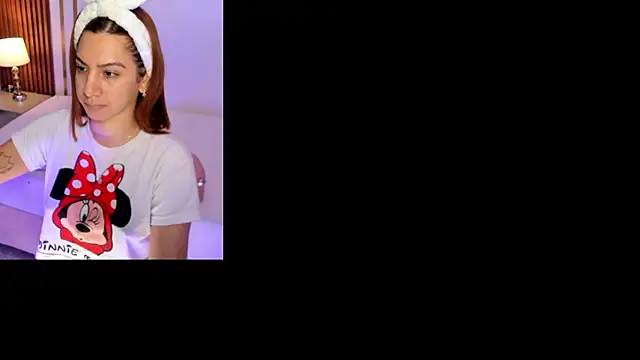 Snapshot of CamilaVegas_ chatting on April 17, 2026, 12:30 pm CamilaVegas online show from April 17, 2026, 12:30 pm