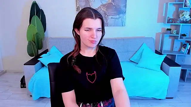 Snapshot of BonneyLove chatting on March 2, 2025, 5:41 pm BonneyLove online show from March 2, 2025, 5:41 pm