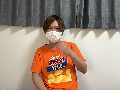 Snapshot of onimakura chatting on May 24, 2026, 11:43 am onimakura online show from May 24, 2026, 11:43 am