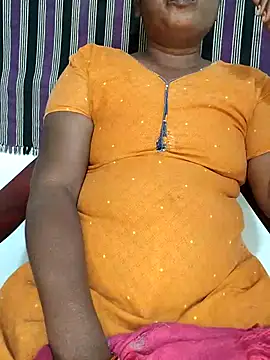 Snapshot of Indiandolly23 chatting on March 1, 2025, 6:11 pm Indiandolly23 online show from March 1, 2025, 6:11 pm