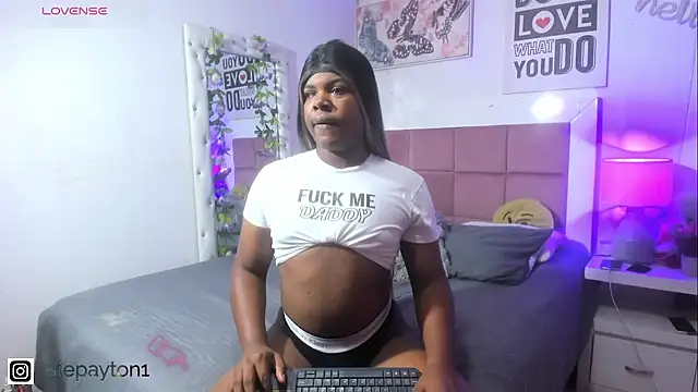 Snapshot of Alexa_paytom1 chatting on September 9, 2025, 12:14 pm Alexa paytom1 online show from September 9, 2025, 12:14 pm