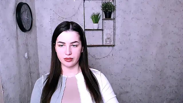 DivaKaily  online show from December 16, 2024, 5:38 am