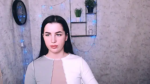 DivaKaily  online show from December 8, 2024, 8:41 am