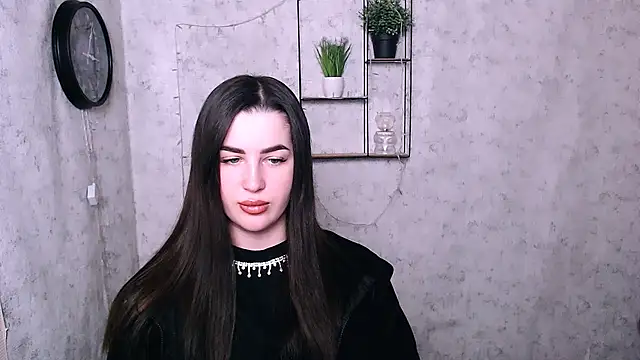 DivaKaily  online show from December 7, 2024, 5:32 am